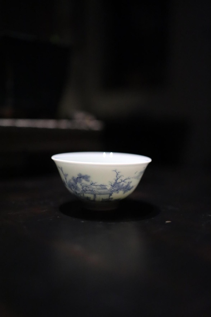 CHÉN CHỦ THANH HOA 005